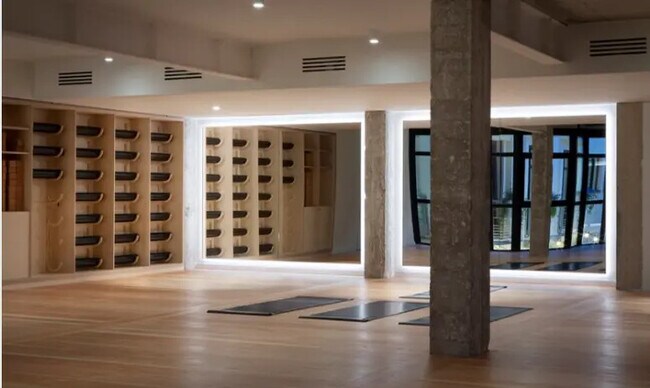 Plus de détails pour Bureau à louer