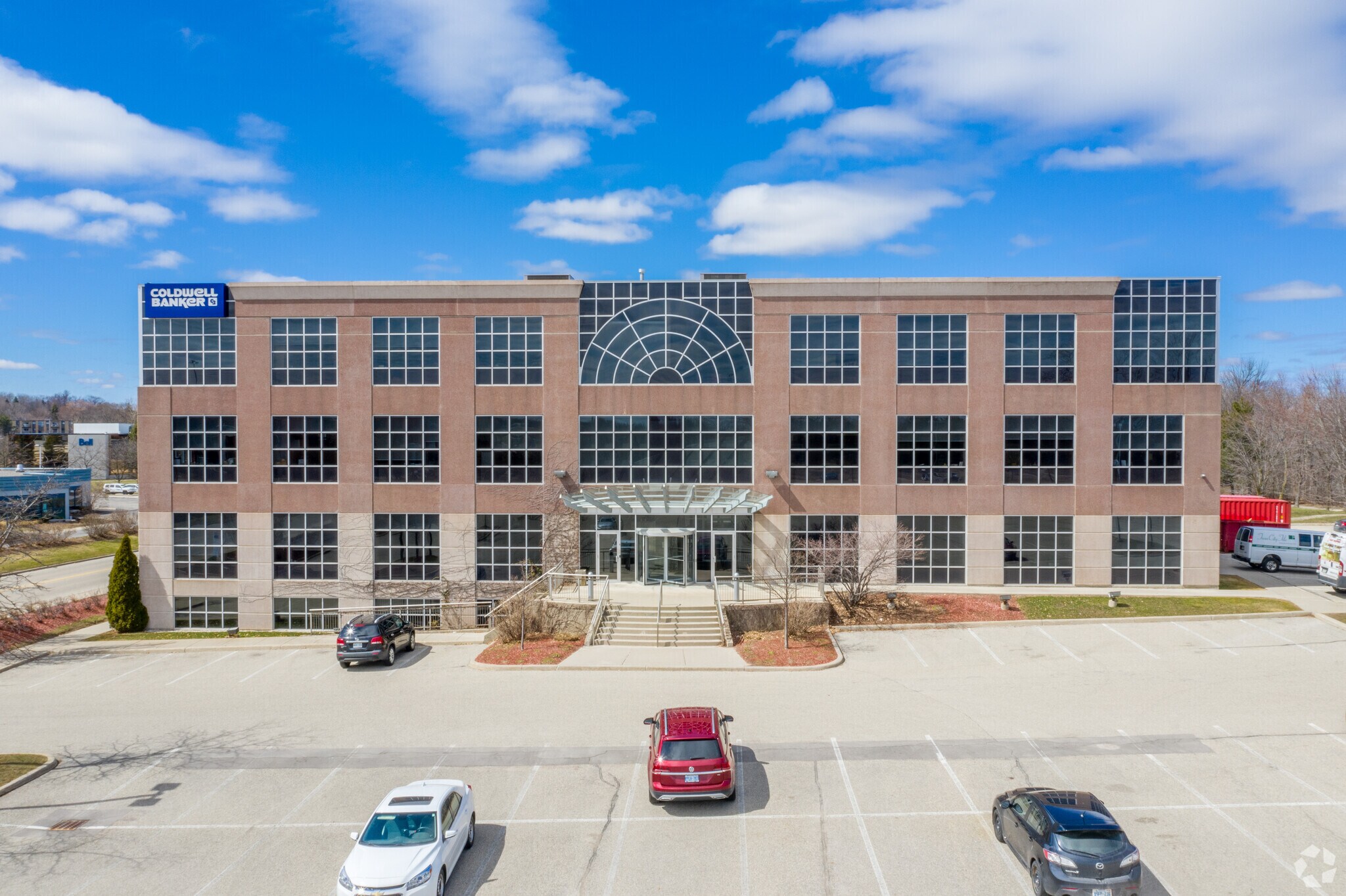 508 Riverbend Dr, Kitchener, ON à louer Photo principale– Image 1 sur 6