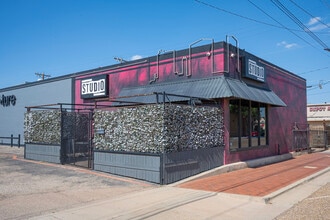 1701-1717 Texas Ave, Lubbock, TX à louer Photo de l’immeuble– Image 1 sur 2