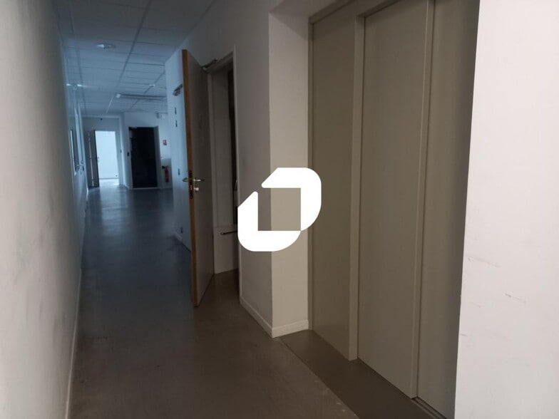 Bureau dans VILLENEUVE-D'ASCQ à vendre - Photo intérieure – Image 3 sur 11