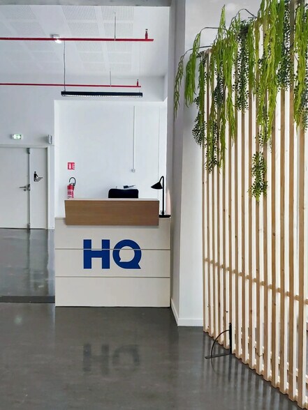 Bureau dans Nice à louer - Hall d’entrée – Image 3 sur 10