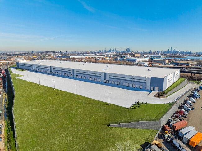 Plus de détails pour 105-161 Hyatt Ave, Newark, NJ - Industriel/Logistique à louer
