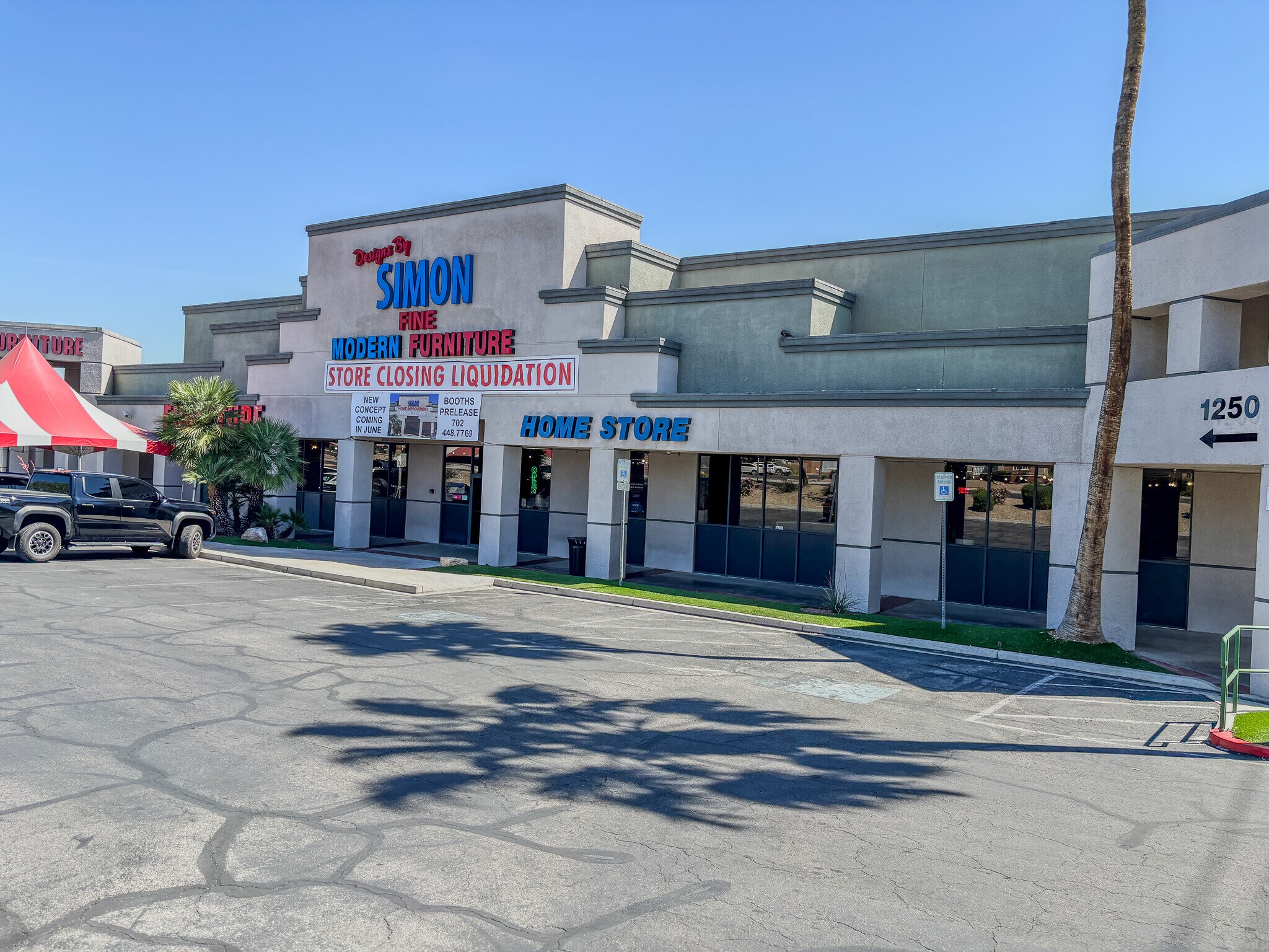 1200-1250 S Rainbow Blvd, Las Vegas, NV à louer Aérien– Image 1 sur 7