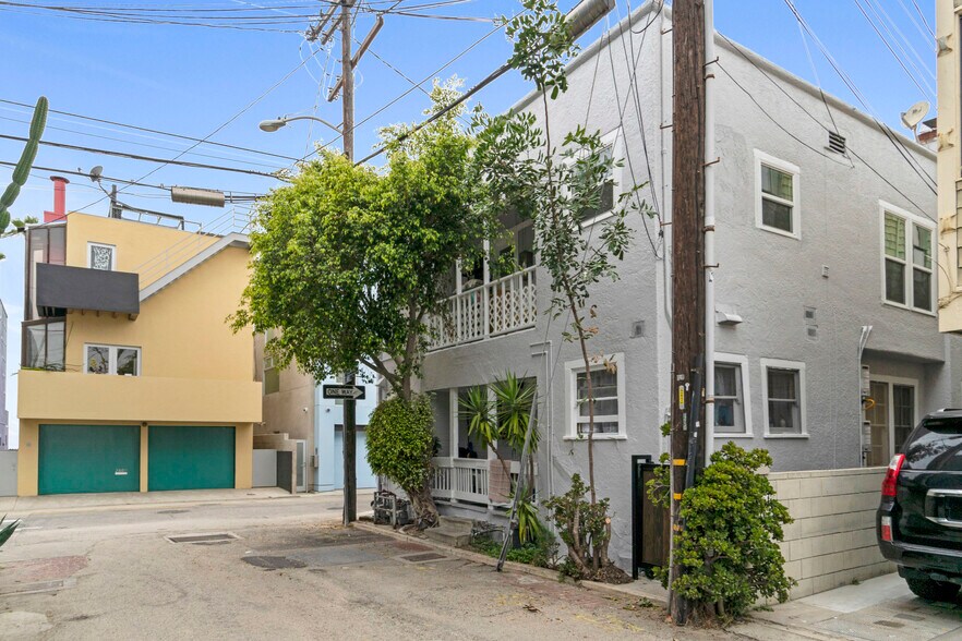 12 25th Ave, Venice, CA à vendre - Photo de l’immeuble – Image 3 sur 33