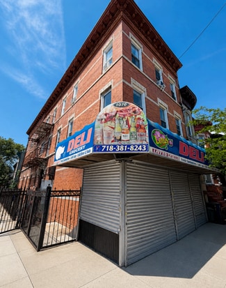 Plus de détails pour 1070 Seneca Ave, Ridgewood, NY - Local commercial à louer