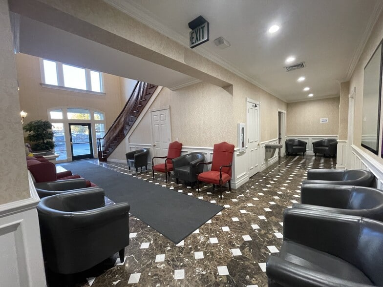 3650 N University Ave, Provo, UT à louer - Photo intérieure – Image 3 sur 22