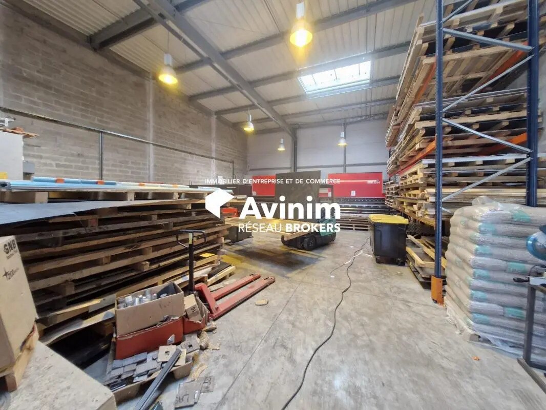 Industriel/Logistique dans Le Pin à vendre Photo de l’immeuble– Image 1 sur 5