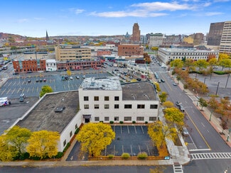 Plus de détails pour 344 W Genesee St, Syracuse, NY - Bureau à louer