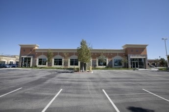 1845 W Redlands Blvd, Redlands, CA à vendre - Photo de l’immeuble – Image 2 sur 20