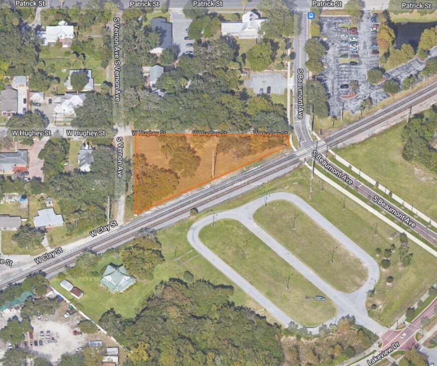 W Clay St & S Vernon Ave, Kissimmee, FL à vendre Photo de l’immeuble– Image 1 sur 15