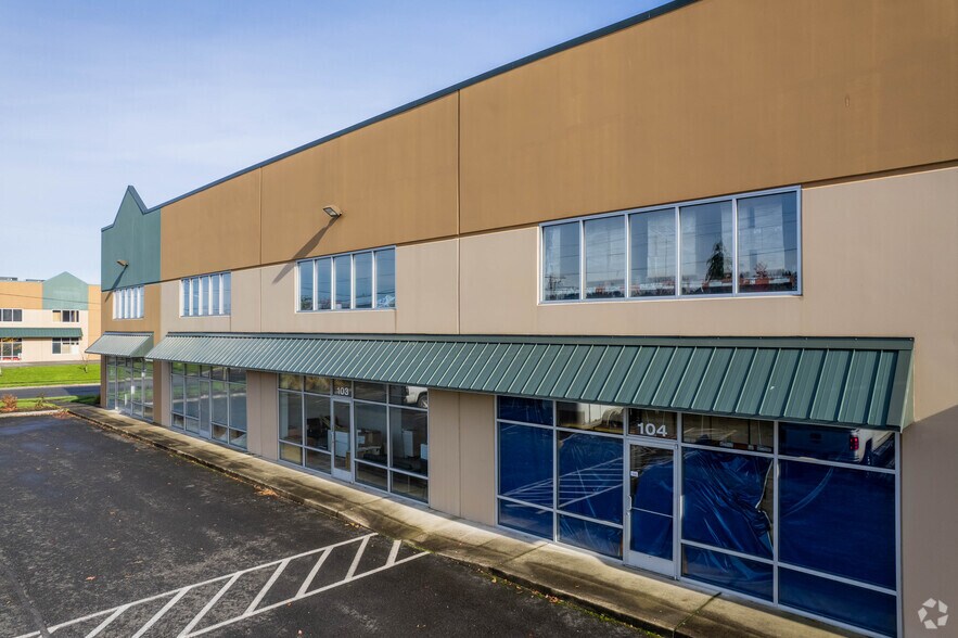 2913 142nd Ave E, Sumner, WA à louer - Photo de l’immeuble – Image 3 sur 14