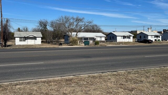 1313-1319 Stan Schlueter Loop, Killeen, TX à vendre - Photo de l’immeuble – Image 3 sur 5