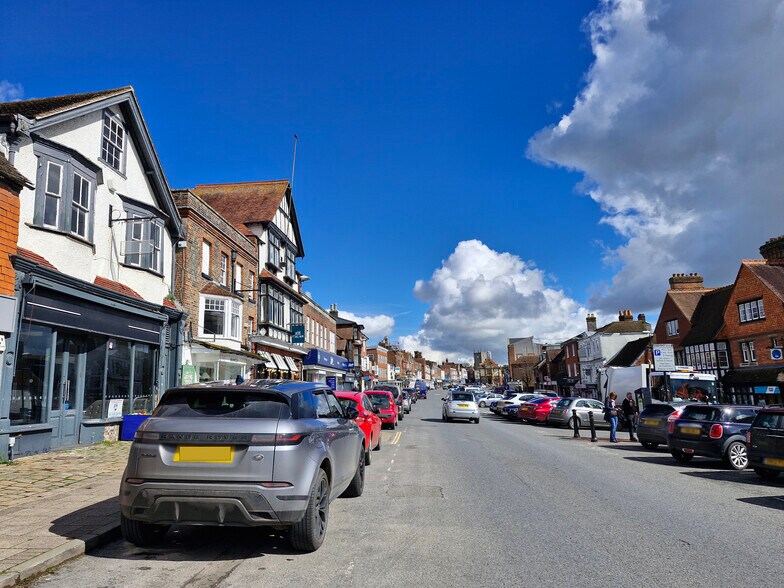 99 High St, Marlborough à vendre - Photo de l’immeuble – Image 2 sur 4