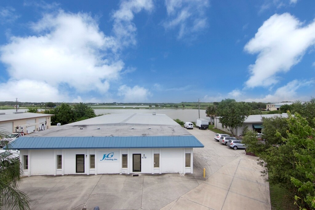 479 Interstate Ct, Sarasota, FL à vendre Photo principale– Image 1 sur 38