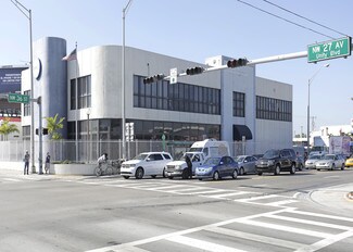 Plus de détails pour 2700 NW 36th St, Miami, FL - Bureau à louer