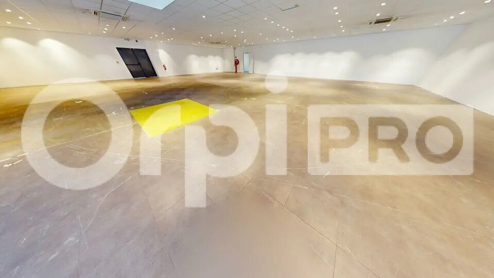 Local commercial dans Arras à louer - Photo de l’immeuble – Image 3 sur 11