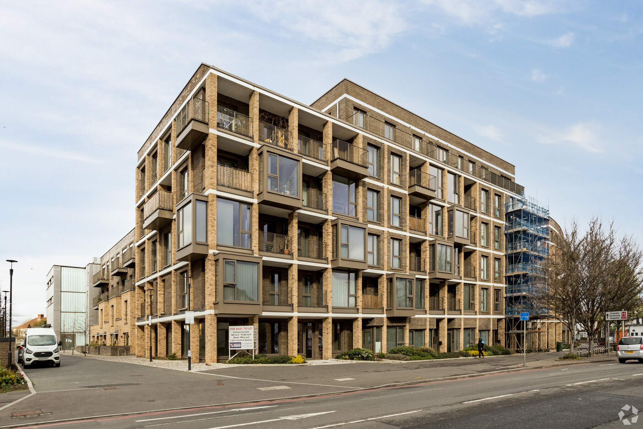 2 Purley Way, Croydon à vendre Photo principale– Image 1 sur 4