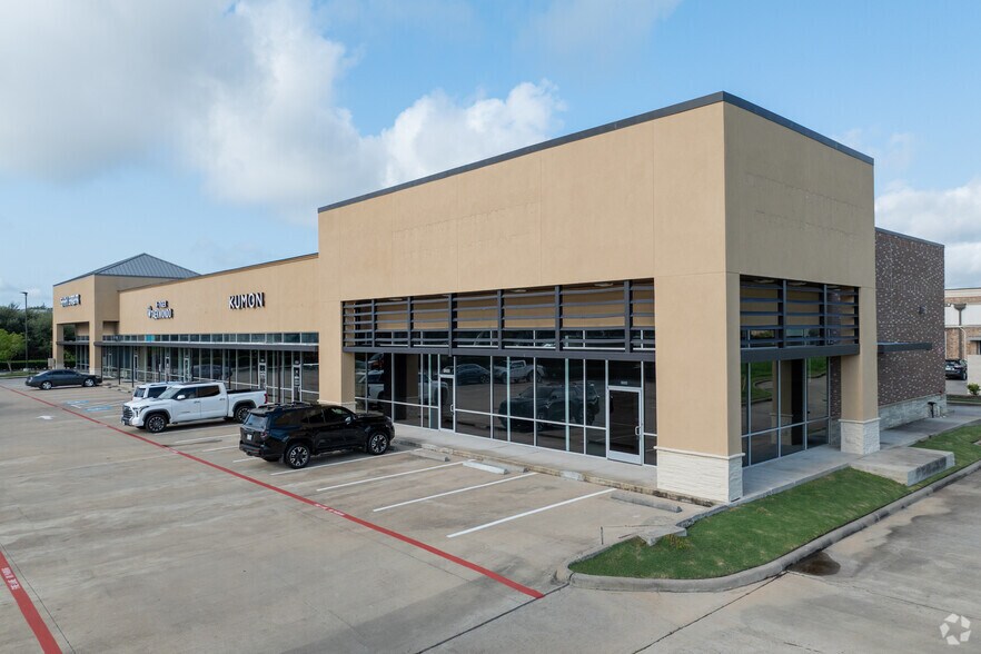 12920 University Blvd, Sugar Land, TX à louer - Photo de l’immeuble – Image 1 sur 22