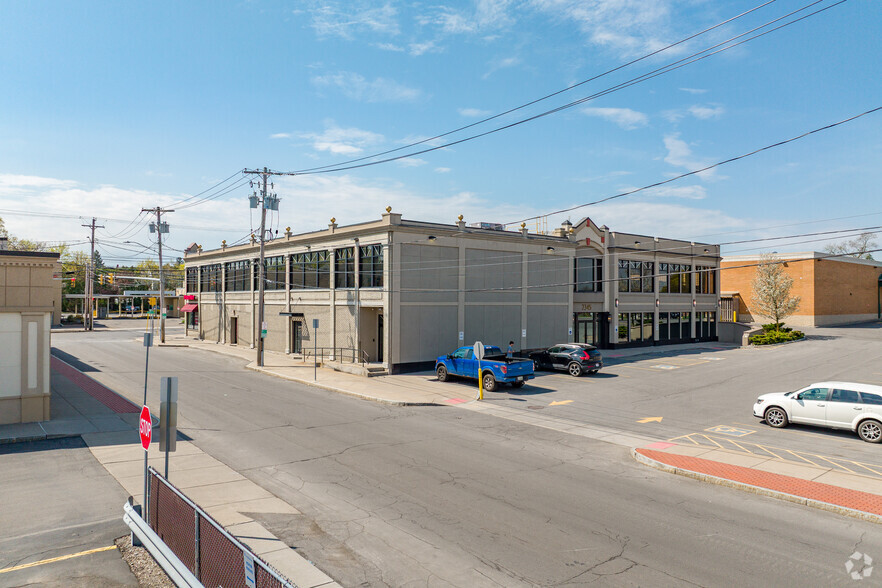 2363 James St, Syracuse, NY à louer - Photo de l’immeuble – Image 3 sur 6
