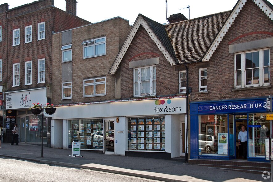 115 South Rd, Haywards Heath à vendre - Photo de l’immeuble – Image 1 sur 3