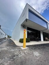 3350 Ulmerton Rd, Clearwater, FL à louer Photo intérieure– Image 1 sur 3