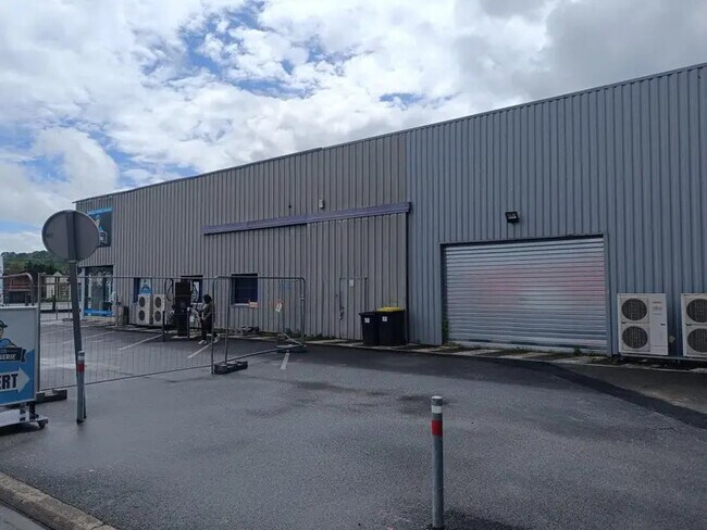 Plus de détails pour 20 Rue De La Prairie, Marsac-sur-l'Isle - Local d'activités à louer