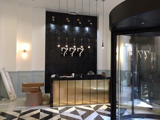 Plus de détails pour 2 E 8th St, Chicago, IL - Local commercial à louer