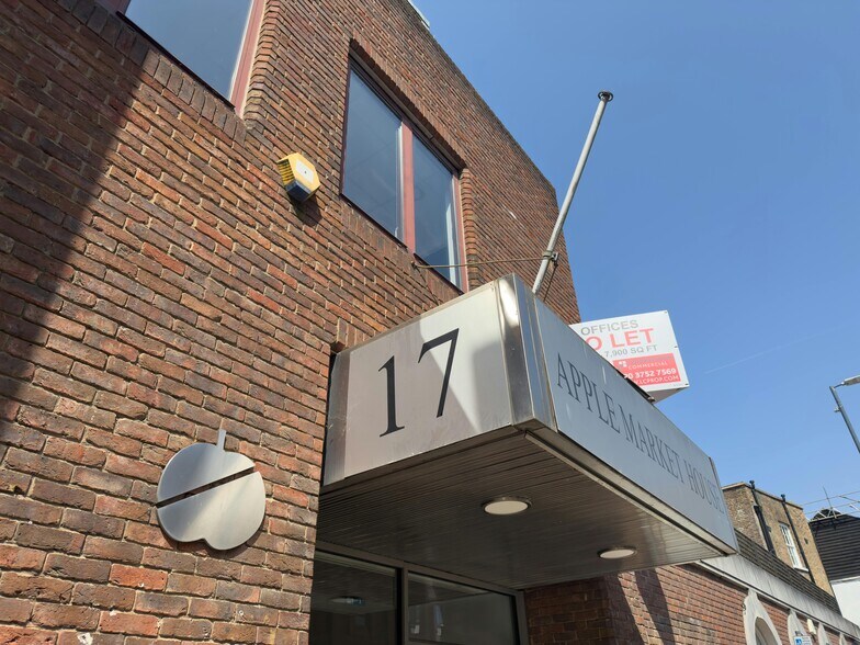 Union St, Kingston Upon Thames à louer - Photo de l’immeuble – Image 2 sur 7