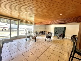 Plus de détails pour 271 Boulevard De Saint Marcel, Marseille - Local commercial à louer