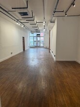 750 Grand St, Brooklyn, NY à louer Photo intérieure– Image 2 sur 5