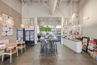 Plus de détails pour 23642 Rockfield Blvd, Lake Forest, CA - Local commercial à louer