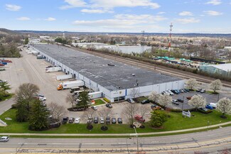 Plus de détails pour 209-225 S Alex Rd, West Carrollton, OH - Industriel/Logistique à louer