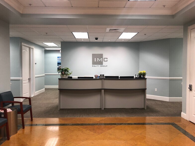 1500 Gateway Blvd, Boynton Beach, FL à louer - Hall d’entrée – Image 3 sur 16