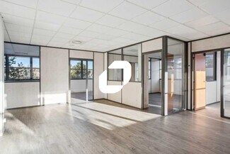 Plus de détails pour 204 Route De Vourles, Saint-Genis-Laval - Bureau à vendre
