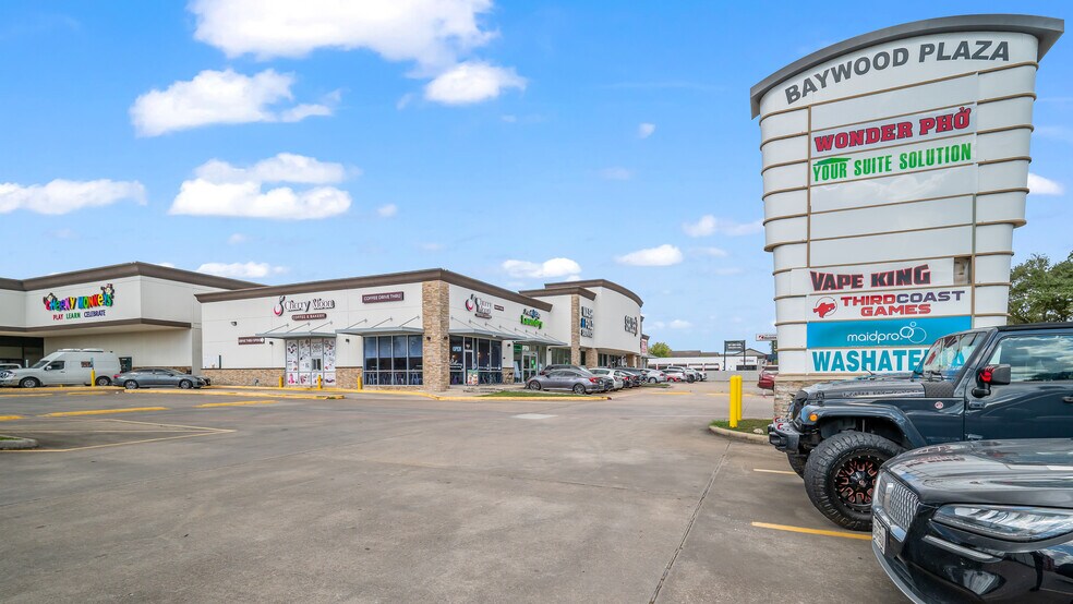 3210-3354 E FM 528 Rd, Friendswood, TX à louer - Photo de l’immeuble – Image 3 sur 12