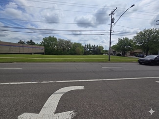 Plus de détails pour 403 S Lincolnway, North Aurora, IL - Terrain à vendre