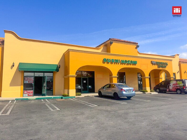 1725-1757 W Carson St, Torrance, CA à louer - Photo de l’immeuble – Image 2 sur 10