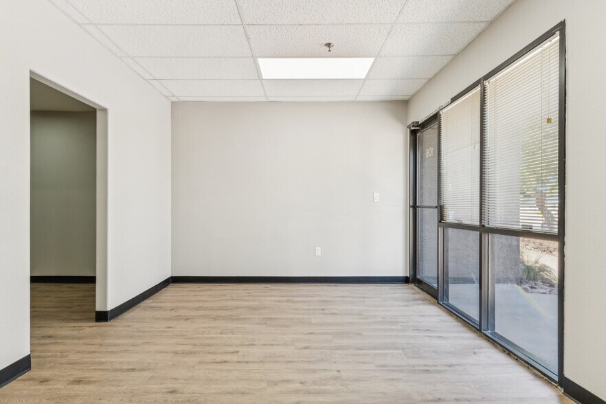 2209 W 1st St, Tempe, AZ à louer - Photo de l’immeuble – Image 2 sur 38