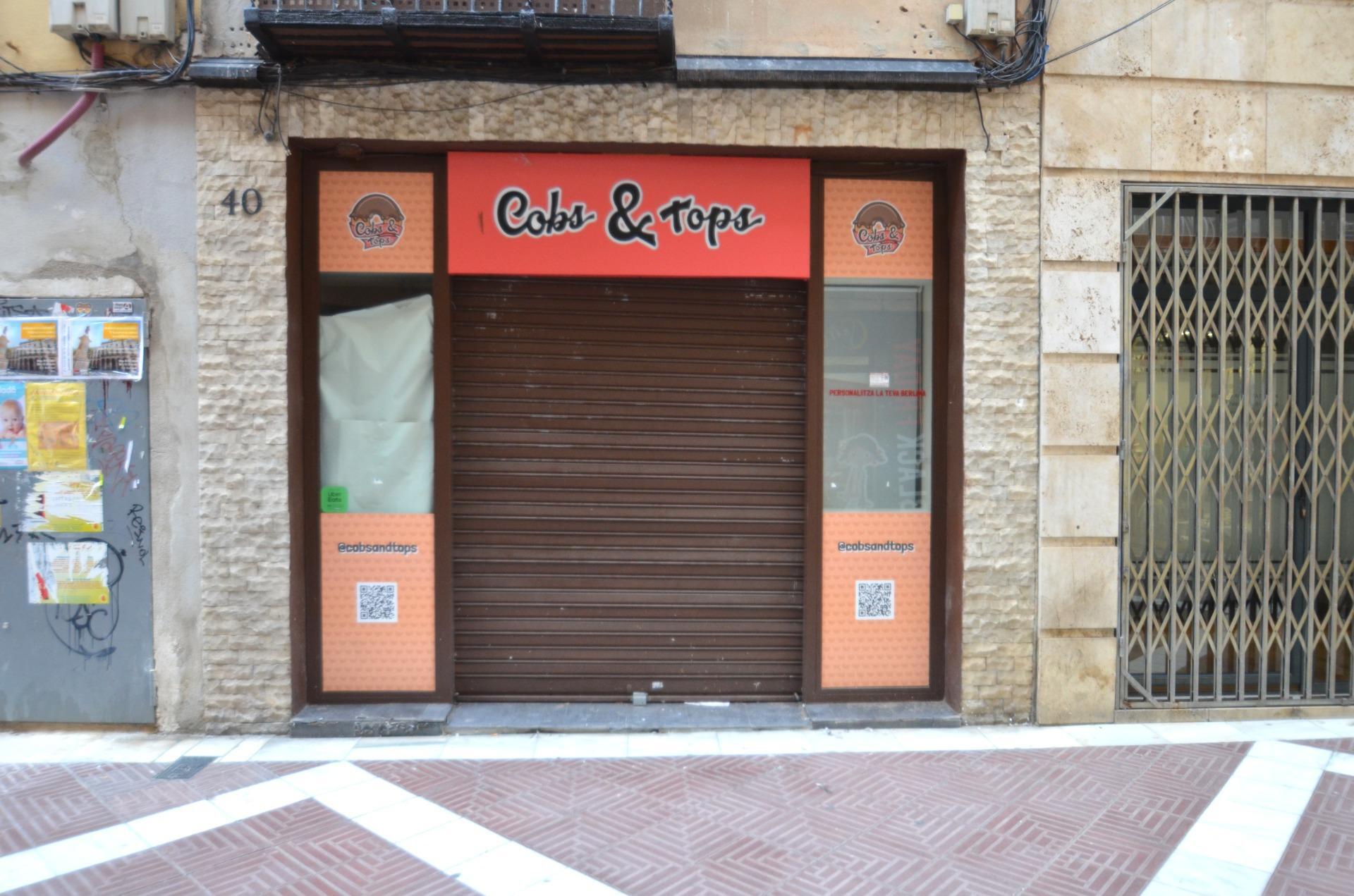Carrer Caputxins, Vilanova i la Geltrú, Barcelona à louer Photo de l’immeuble– Image 1 sur 1