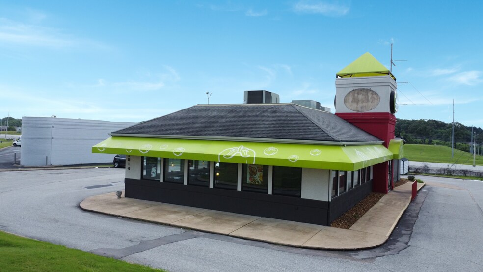 1914 Emporium Dr, Jackson, TN à louer - Photo de l’immeuble – Image 2 sur 4