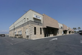 Plus de détails pour 320-396 Orange Show Ln, San Bernardino, CA - Local d'activités à louer