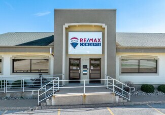 Plus de détails pour 3709 N Harrison St, Davenport, IA - Bureau à vendre