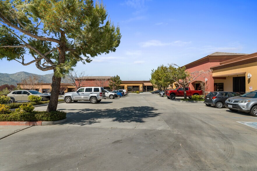 20601 State Highway 202, Tehachapi, CA à vendre - Photo de l’immeuble – Image 3 sur 4