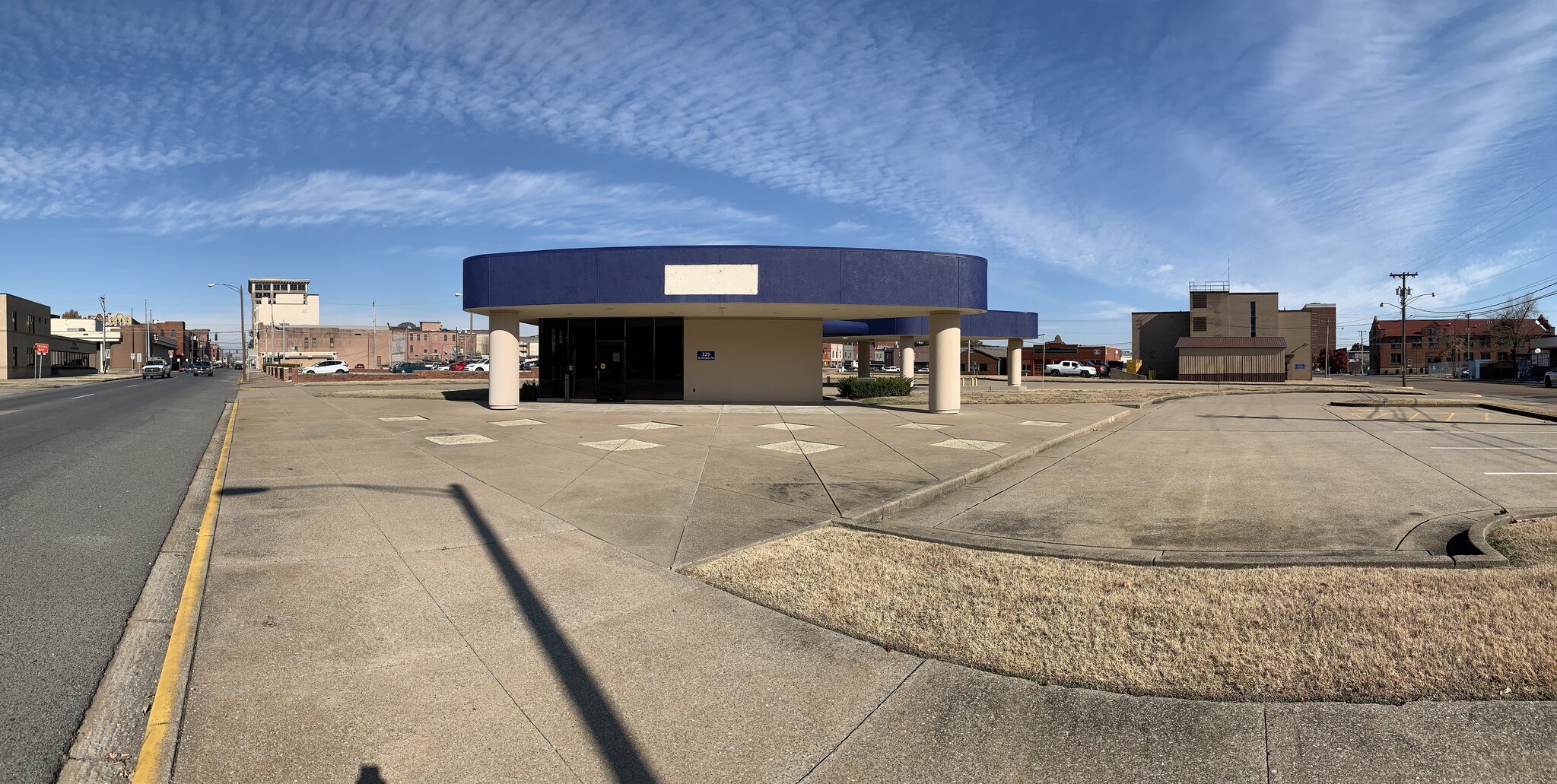 325 Washington St, Paducah, KY à louer Photo principale– Image 1 sur 38