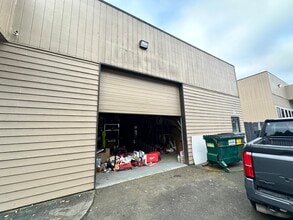 4159 Cherry Ave NE, Keizer, OR à louer Photo de l’immeuble– Image 2 sur 2