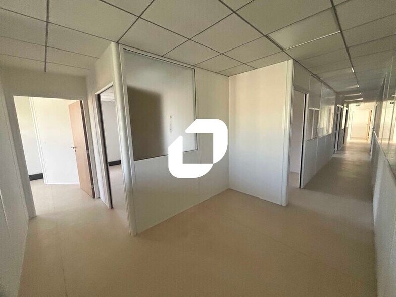 Bureau dans Argenteuil à vendre - Photo intérieure – Image 1 sur 24
