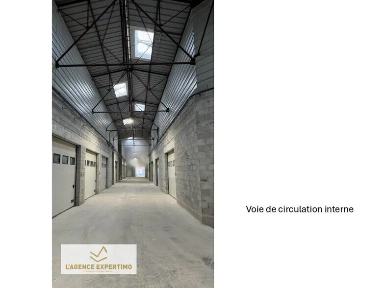 Industriel/Logistique dans Orange à vendre - Photo de l’immeuble – Image 3 sur 16