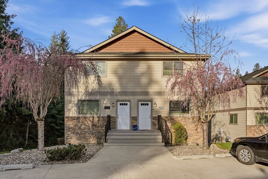 917-922 W Pirate Ln, Spokane, WA à vendre - Photo de l’immeuble – Image 2 sur 24