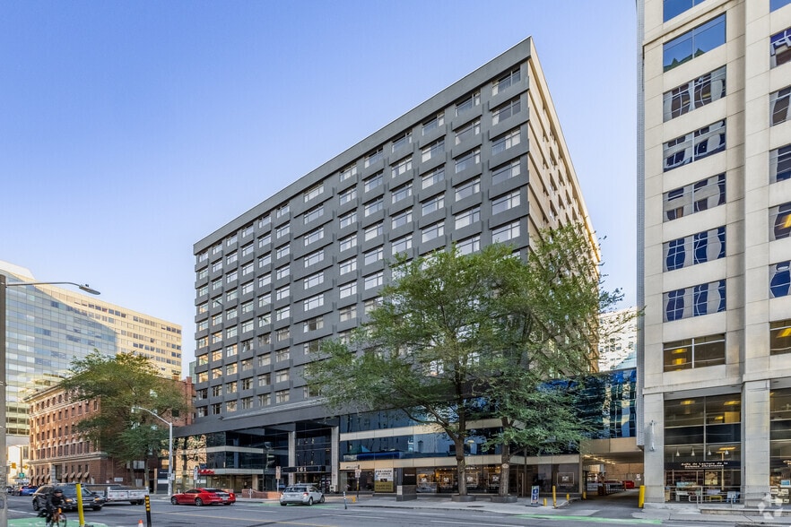 161 Laurier Av W, Ottawa, ON à louer - Photo principale – Image 1 sur 24