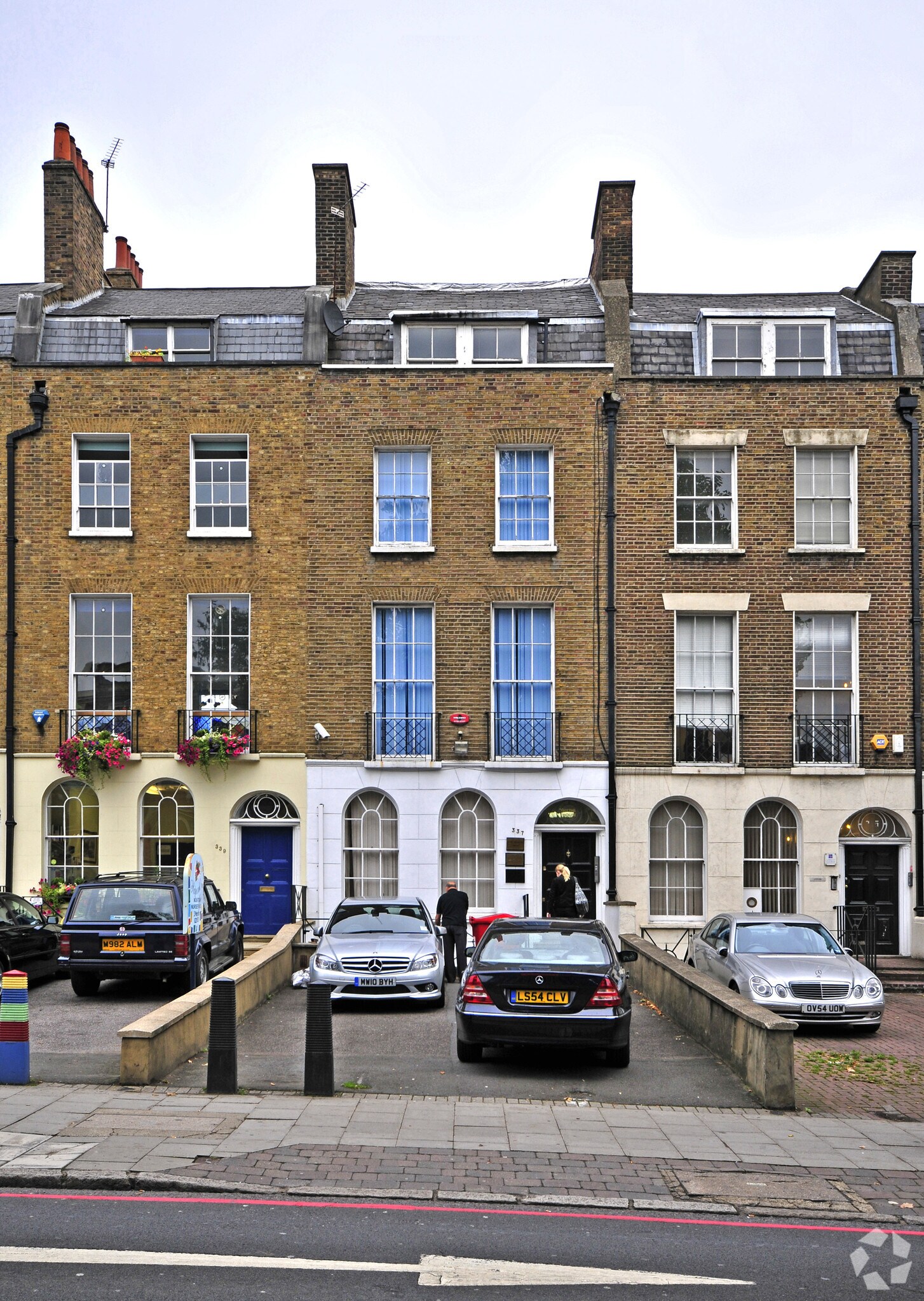 337 City Rd, Londres à louer Photo de l’immeuble– Image 1 sur 4